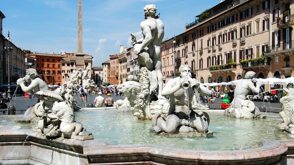 Самые красивые площади и фонтаны Рима